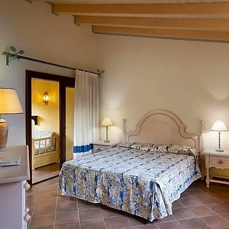Beautiful Il Giardino Degli Oleandri One Bedroom Sleeps Two Num0850 Hotel